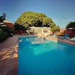 Διαμέρισμα Antonia Avec Piscine Commune - Centre *