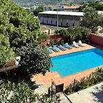Antonia Avec Piscine Commune - Centre Apartment Calvi (Corsica)