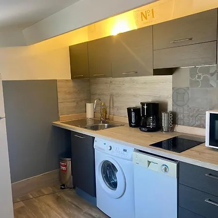 Διαμέρισμα Antonia Avec Piscine Commune - Centre