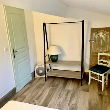 Διαμέρισμα Antonia Avec Piscine Commune - Centre