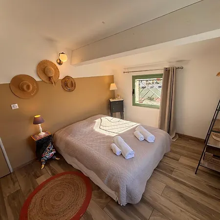 Apartmán Antonia Avec Piscine Commune - Centre *
