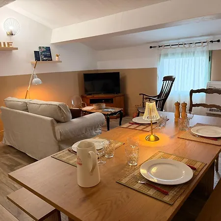 Apartmán Antonia Avec Piscine Commune - Centre
