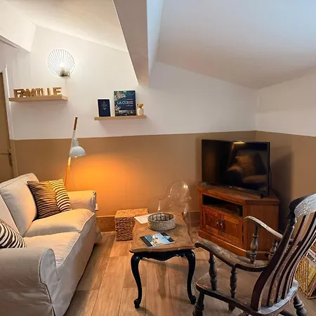 Apartmán Antonia Avec Piscine Commune - Centre *