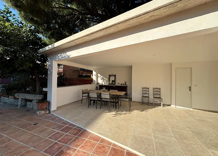 Appartement Résidence Antonia Avec Piscine Commune - Centre Calvi (Corsica)