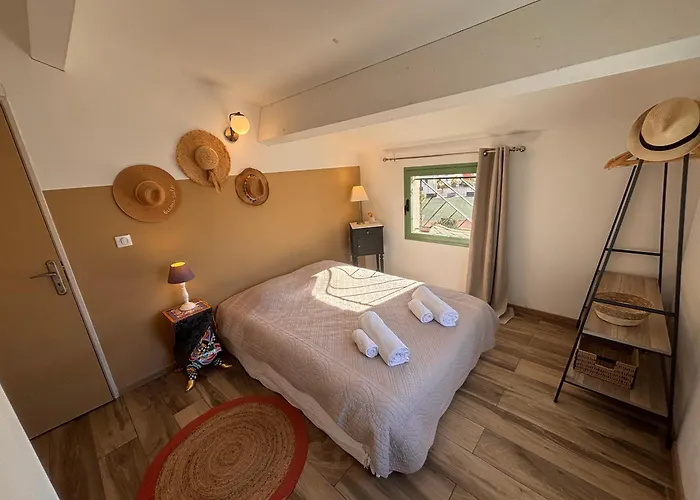 Appartement Résidence Antonia Avec Piscine Commune - Centre *